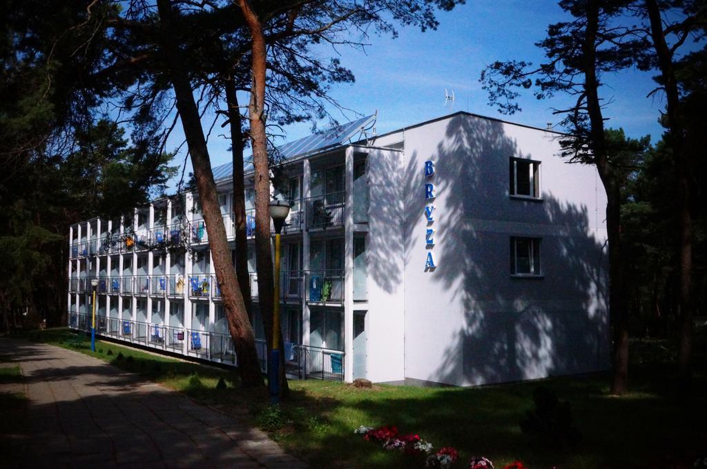 Hotel *** Nat